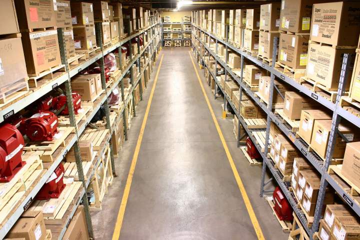 entreposage commercial Laval